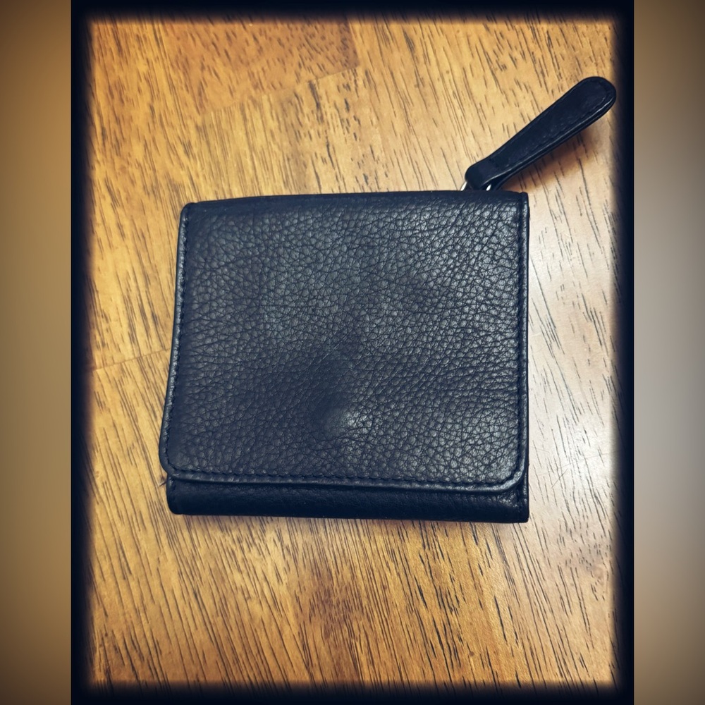 Osgoode Marley RFID Snap Wallet
